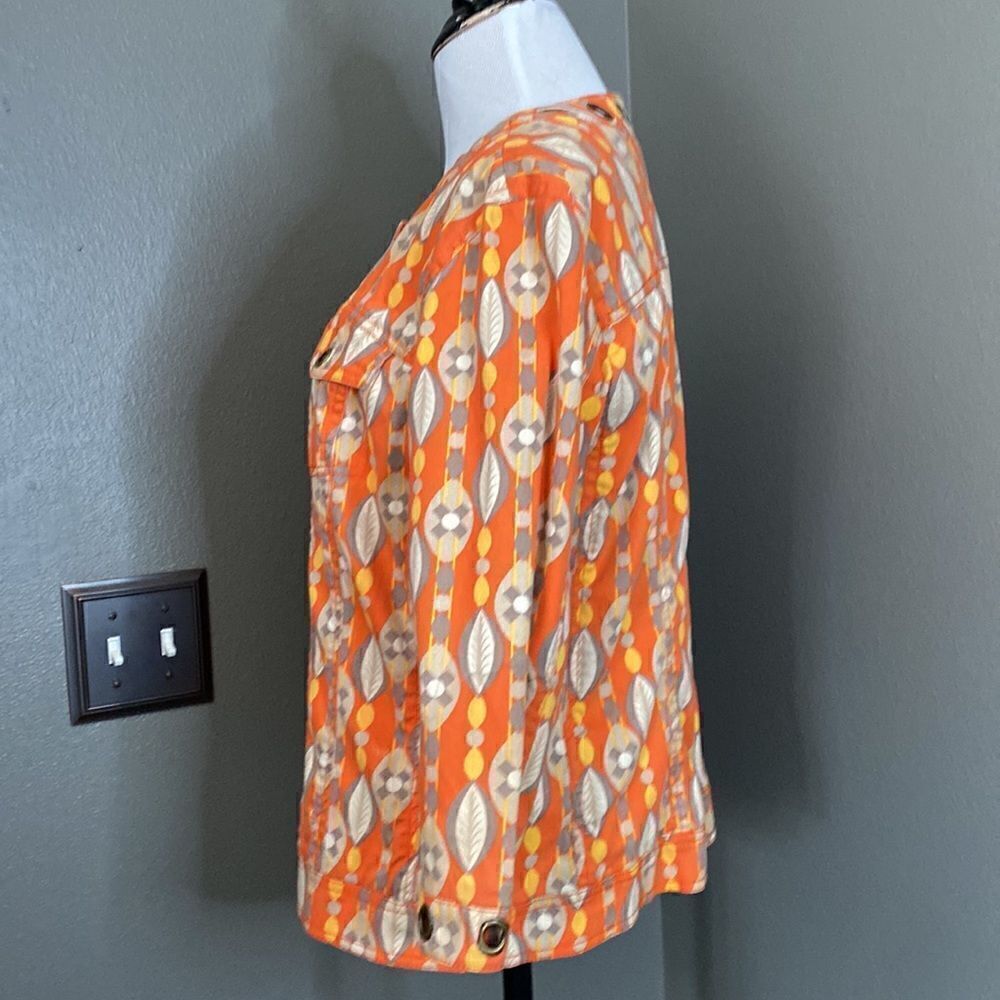 Multiples Patterned Cropped Sleeve Jacket Large Grommet Details - Picture 10 of 14